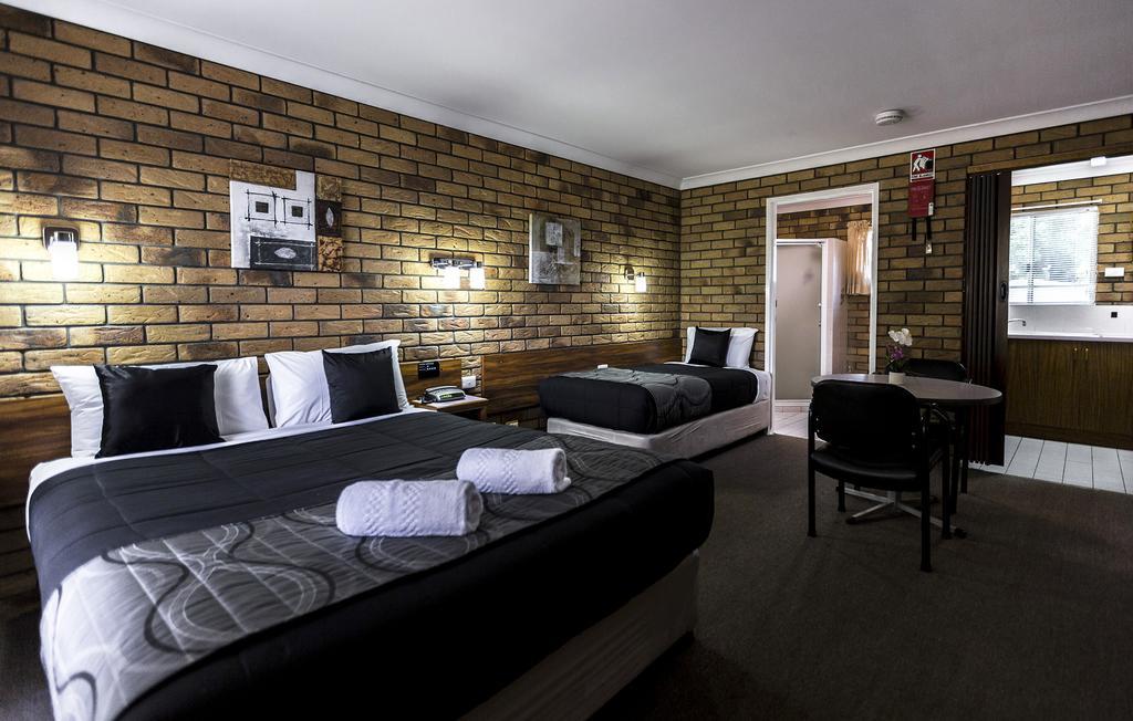 Park House Motor Inn Oakey ภายนอก รูปภาพ